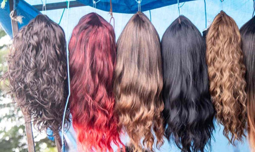 Choose the Right Wig in Summer